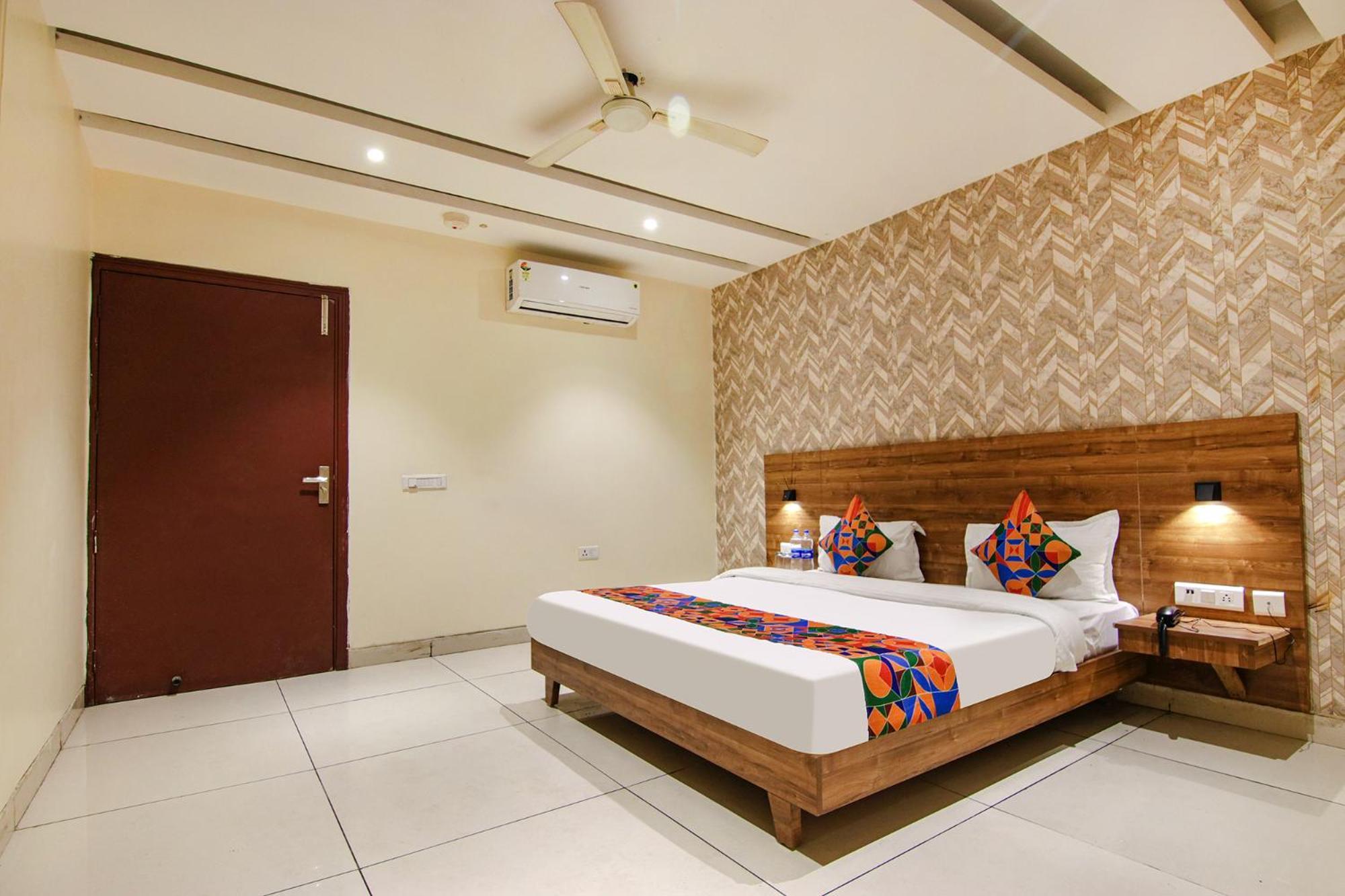 Fabhotel Golden Glory New Delhi Ngoại thất bức ảnh
