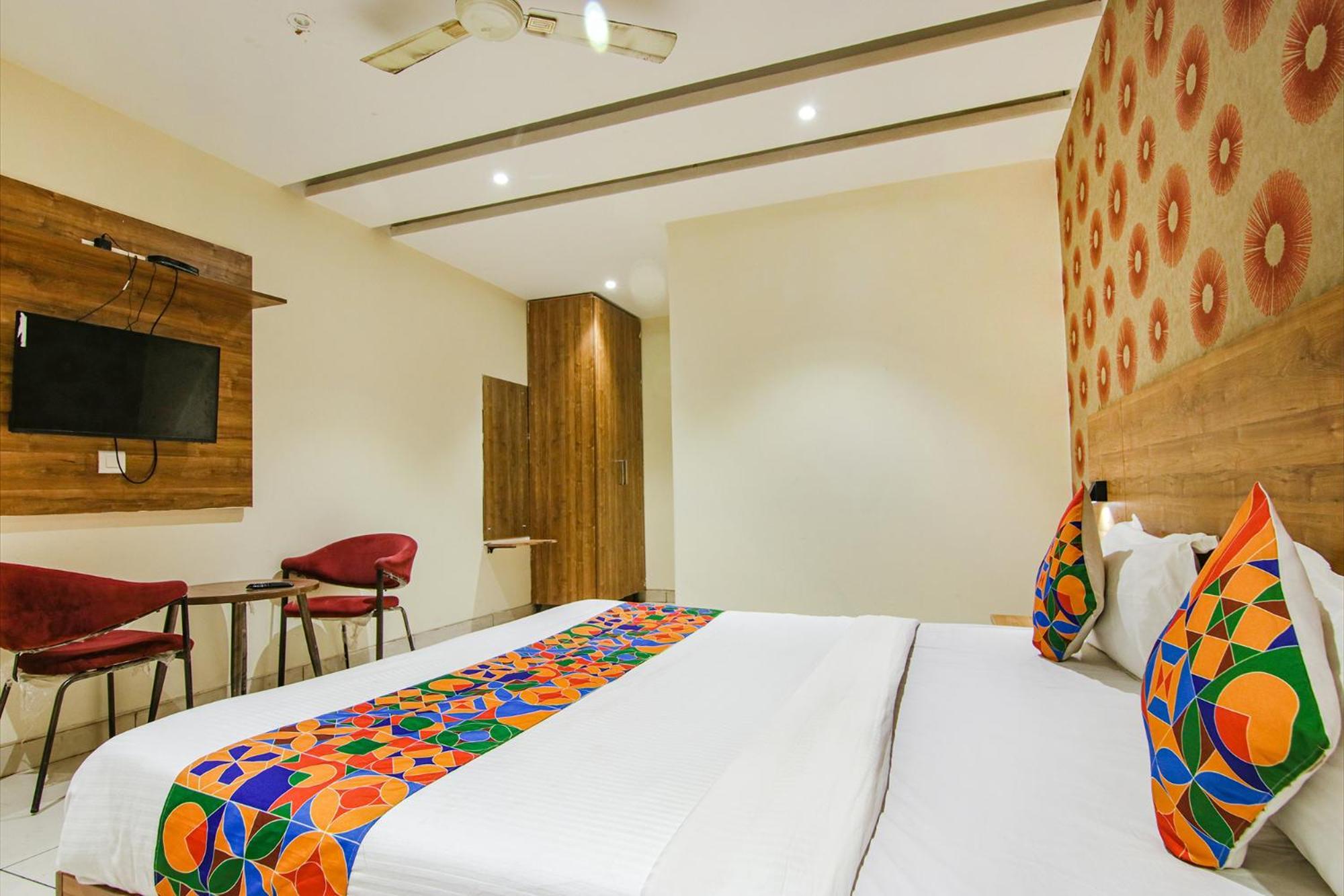 Fabhotel Golden Glory New Delhi Ngoại thất bức ảnh