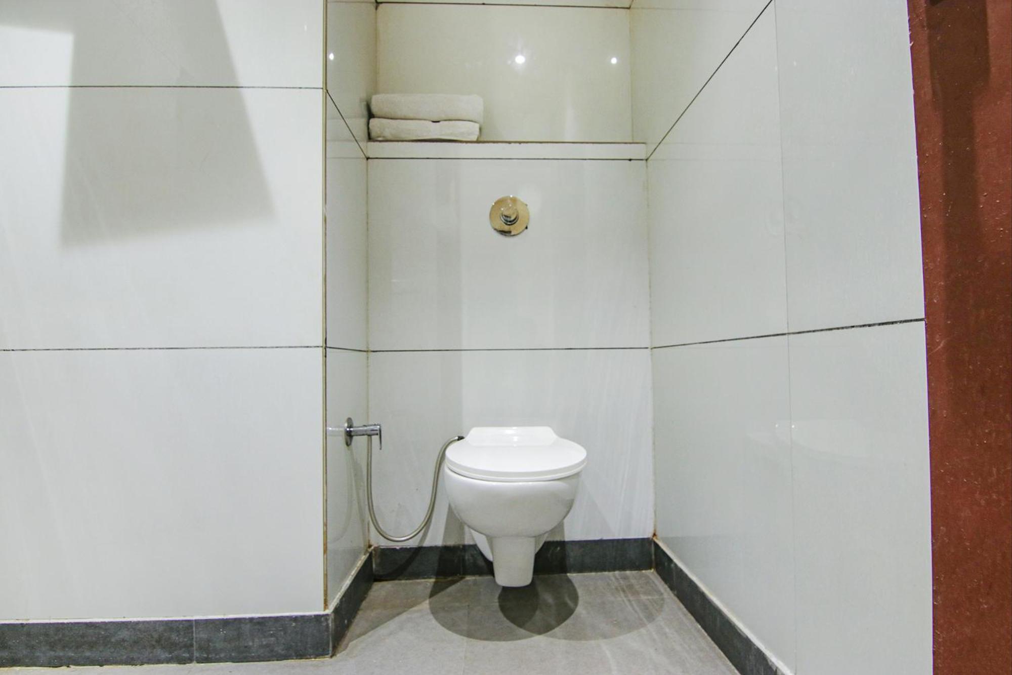 Fabhotel Golden Glory New Delhi Ngoại thất bức ảnh